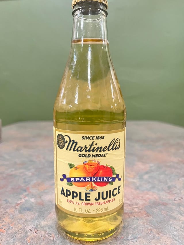 Apple Juice (Martinelli's).